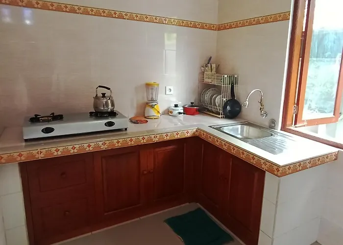 Tresna Privatunterkunft *